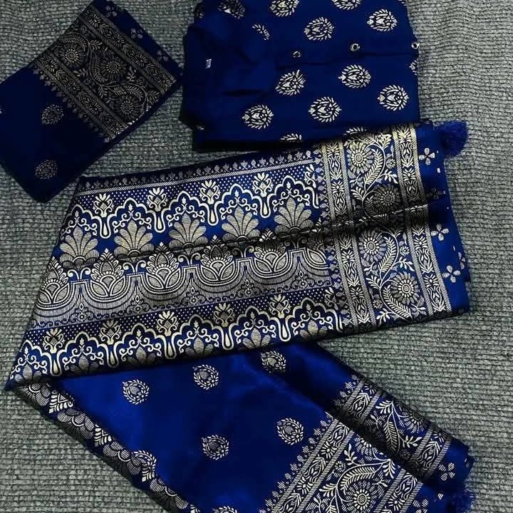 জাপানি সিল্ক শাড়ি নরম ও আরামদায়ক স্কিন প্রিন্টের নিখুঁত কাজ